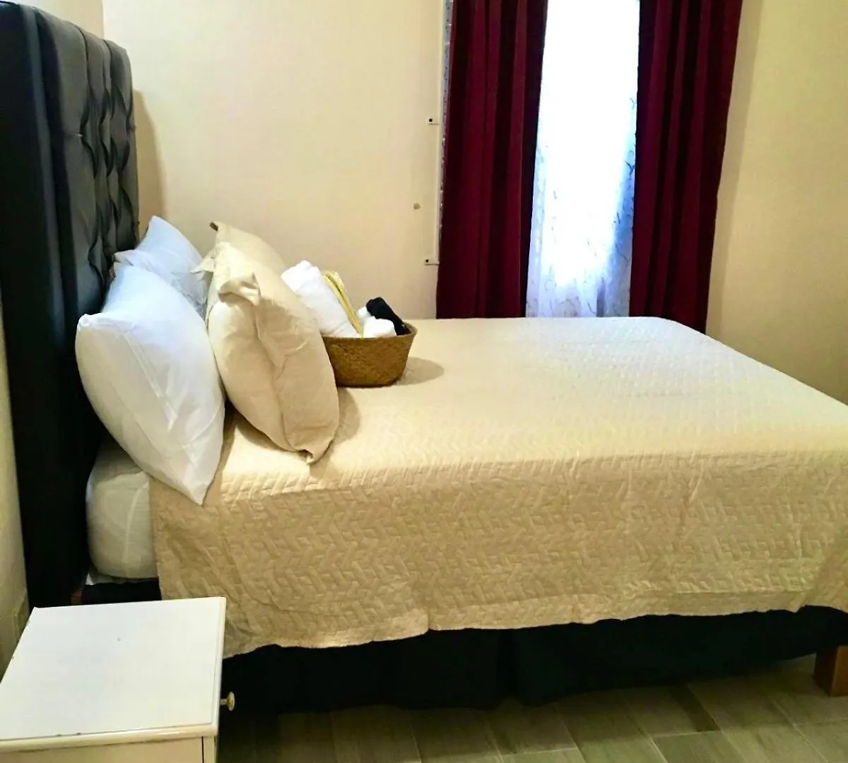 Holiday home Seaside Retreat 2BR with Beach Access and AC Ocho Rios